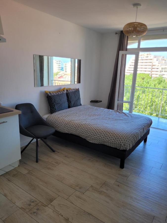 Logement Vue Sur Mer Canet-en-Roussillon Exteriör bild